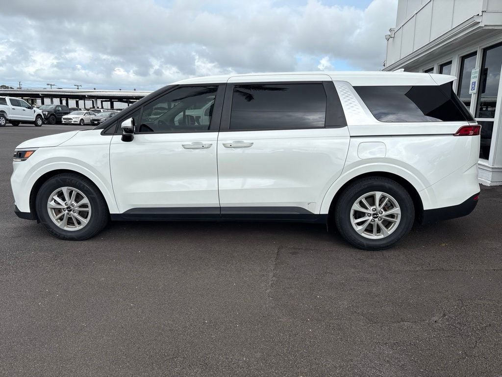 2023 Kia Carnival LX Seat Package