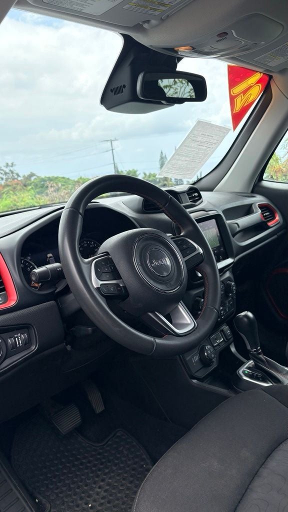 2023 Jeep Renegade Trailhawk