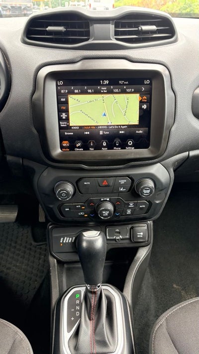 2023 Jeep Renegade Trailhawk