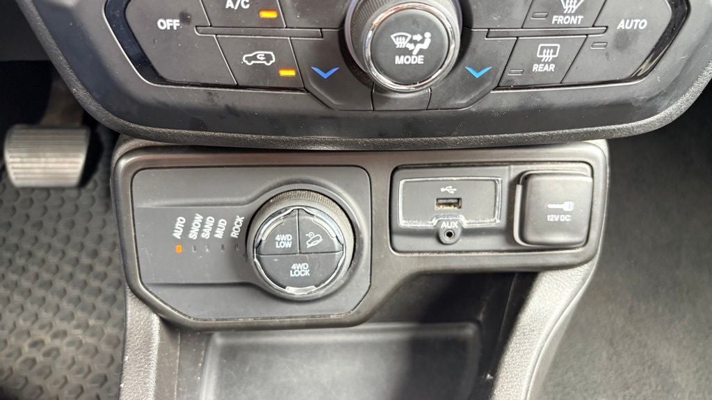 2023 Jeep Renegade Trailhawk