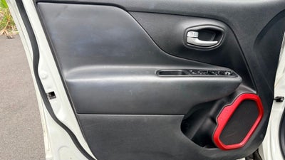 2023 Jeep Renegade Trailhawk