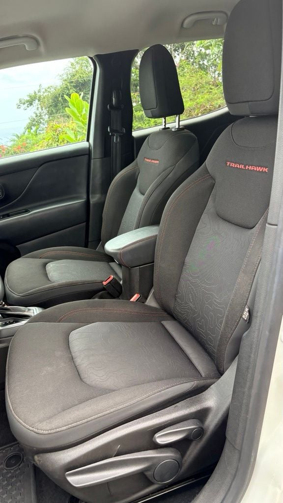 2023 Jeep Renegade Trailhawk